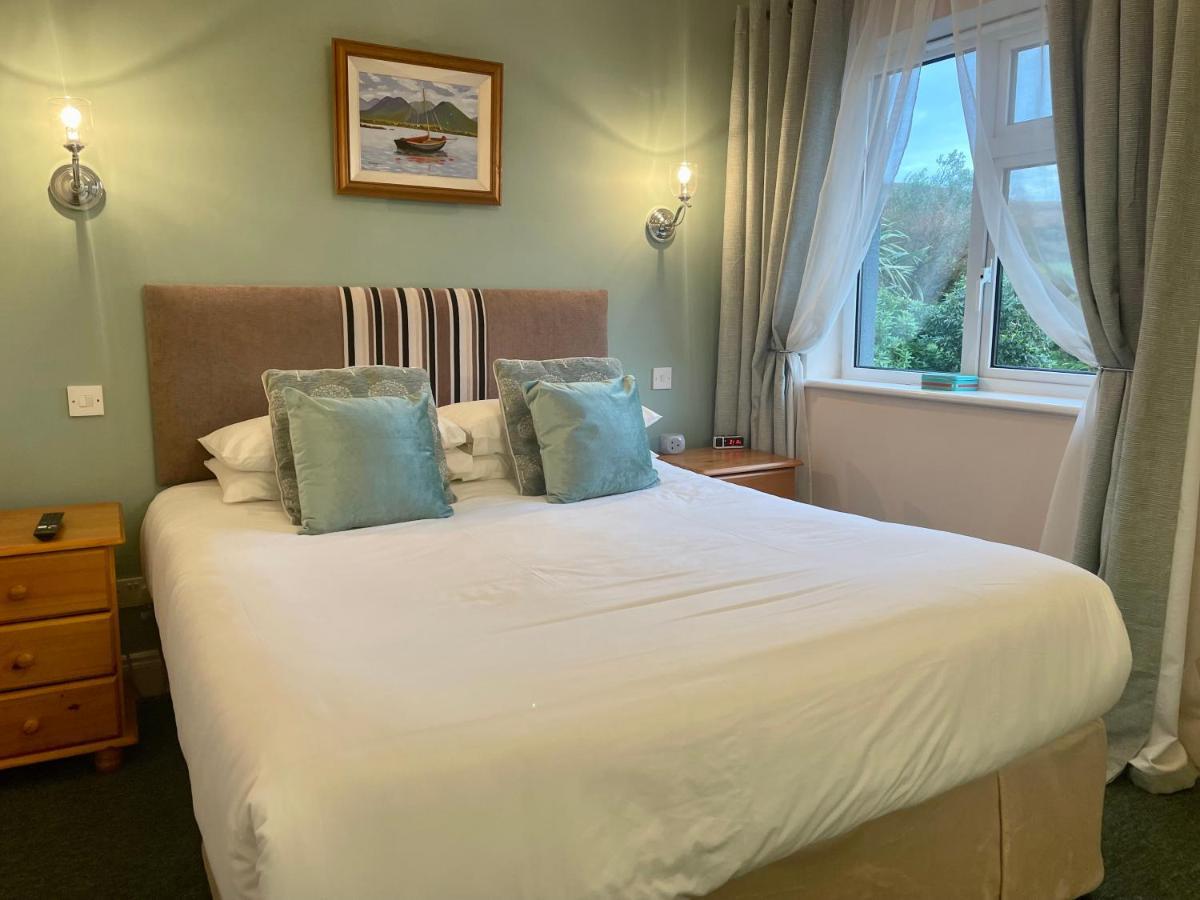 Buttermilk Lodge Guest Accommodation Clifden Exteriör bild