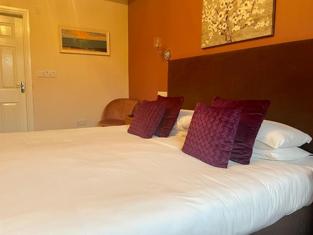 Buttermilk Lodge Guest Accommodation Clifden Exteriör bild